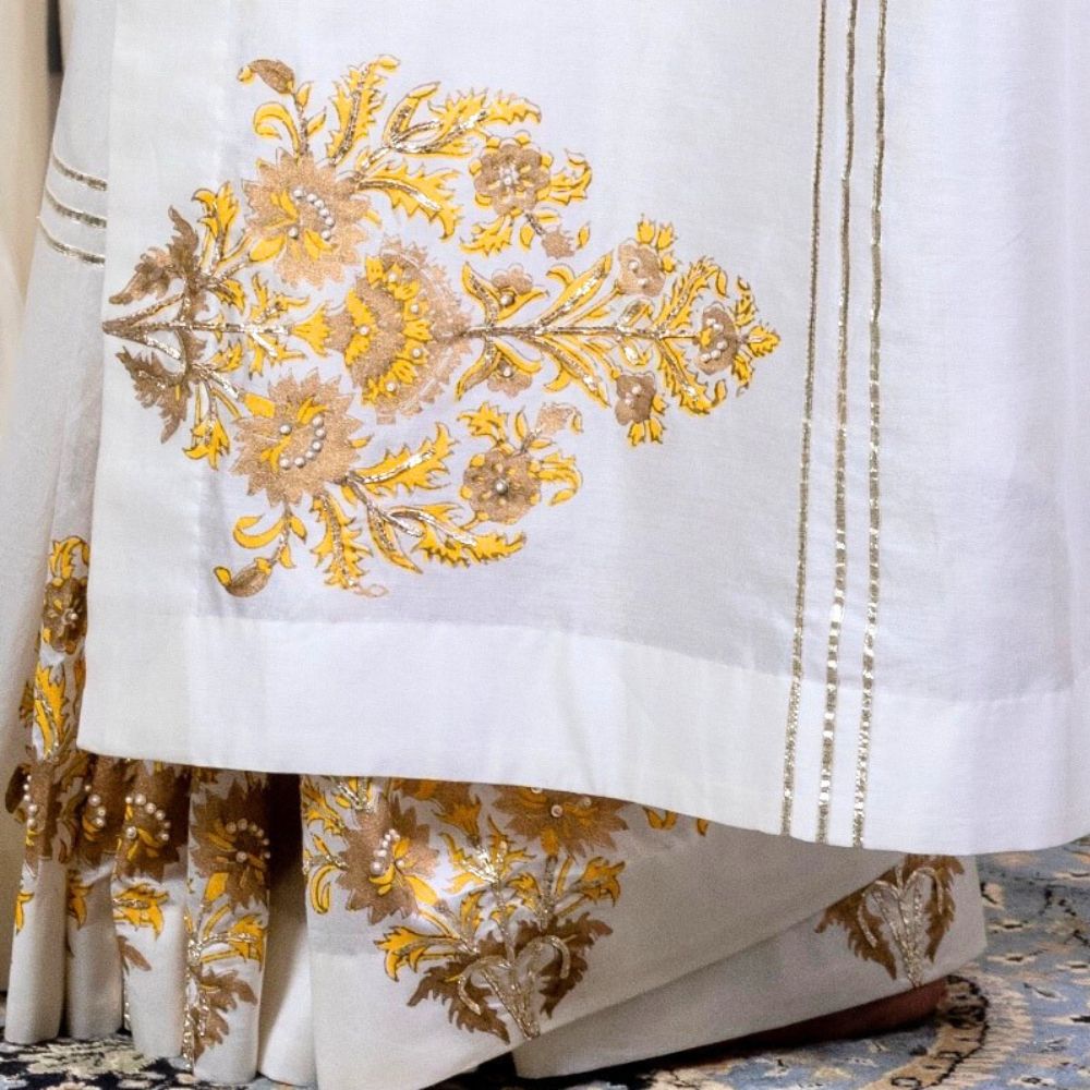Off White Saree with Hand Embroidery